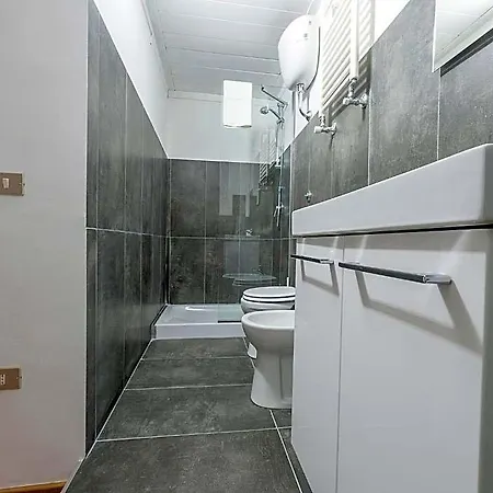 فندق مبيت وإفطار Mada 4*